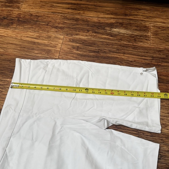 Coral Bay white Easy Care elastic comfort waist Bermuda style shorts size 16 - Picture 13 of 14